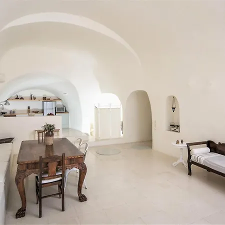 Wineryhouse Where Dreams Live Foinikia (Santorini)