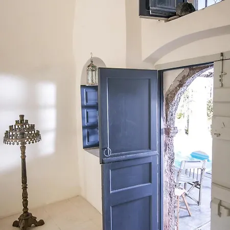 Wineryhouse Where Dreams Live Villa Foinikia (Santorini)