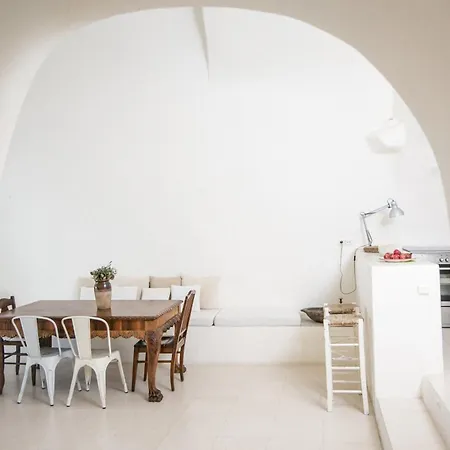 Wineryhouse Where Dreams Live Foinikia (Santorini)