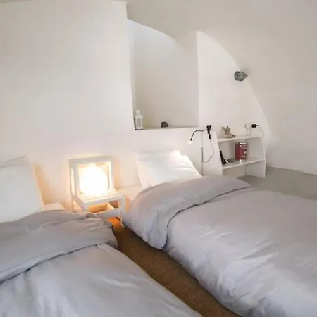 Wineryhouse Where Dreams Live Foinikia (Santorini)
